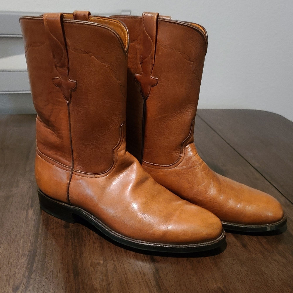 Lucchese roper boots